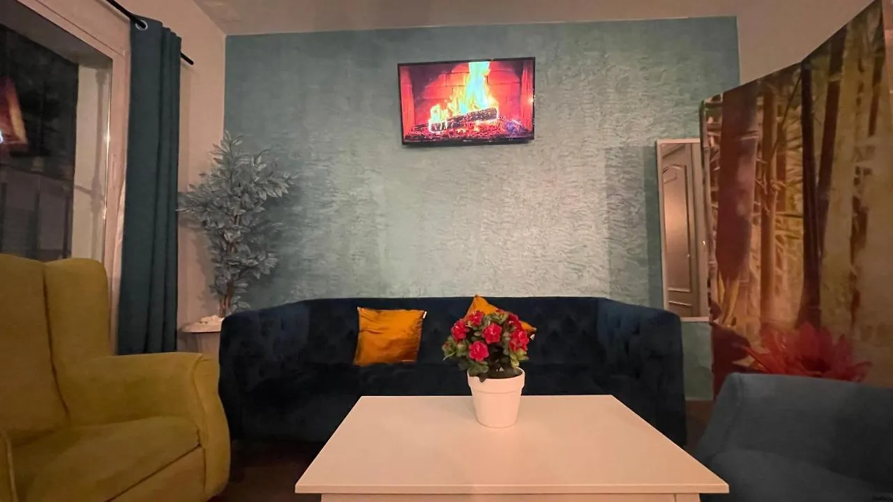Hotel Boutique Andalucia Fuengirola 2*,