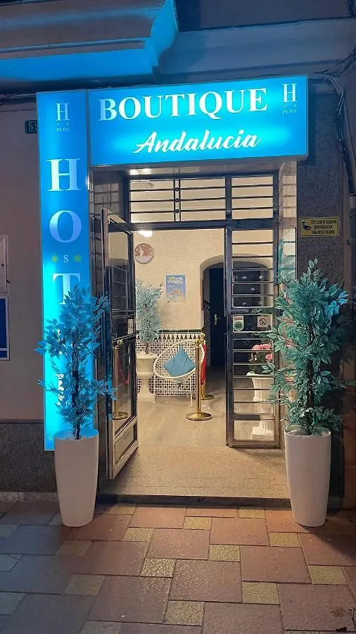 Hotel Boutique Andalucia 丰希罗拉 2*,